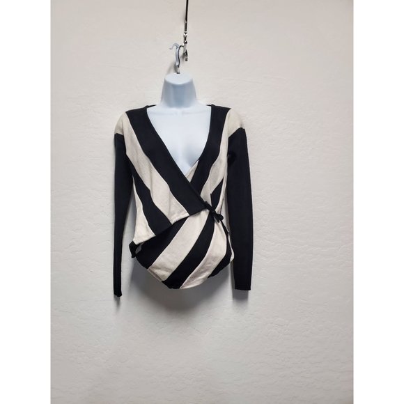 Kenneth Cole New York Side Partial Wrap Black/White Striped Top Sweater XS - Picture 1 of 7